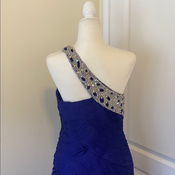 Ruffled Embellished Evening Prom Gown Dulcci Vetan - Picture 8 of 15